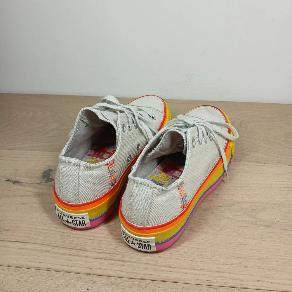 Converse Chuck Taylor Sneakers Kids 5 Rainbow Platform Cream